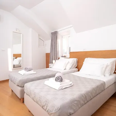 Moscatello Villa *