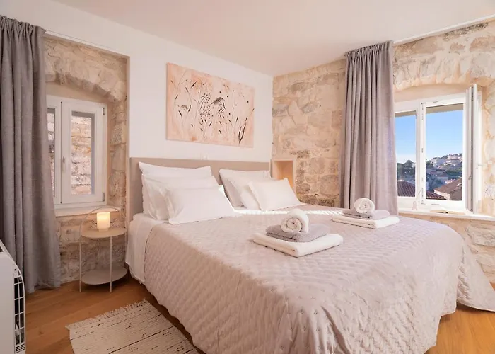 Moscatello Villa Hvar Town